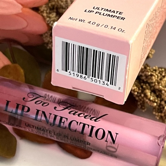 TOO FACED Lip Injection Power Plumping Lip Gloss NIB - Picture 10 of 11
